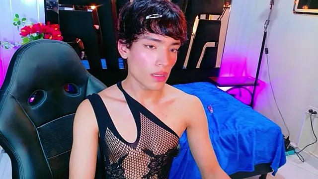 AlecciaNova Show Webcam