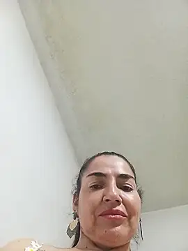 Chat XXX en directo de MaryRoze_