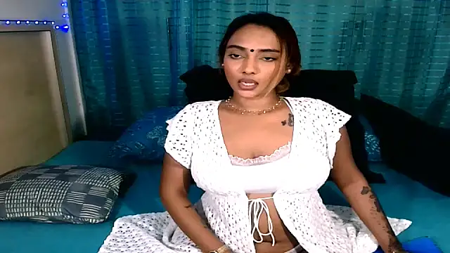 sexyindianchic's Live XXX Chat