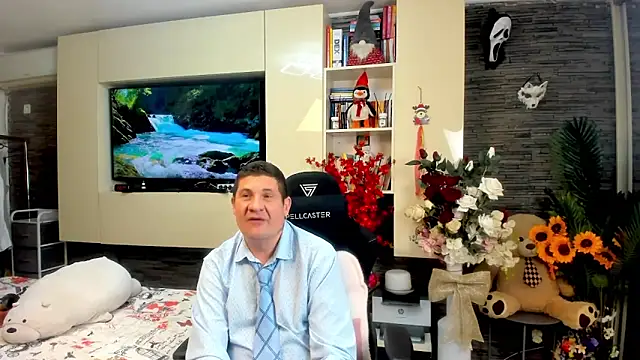 SpartacusDaddy48 即時 XXX 聊天