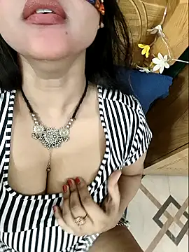 Beauty_Queen_Soniya Chat XXX live