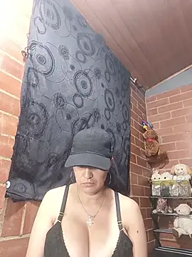 Alexandrina's Live XXX Chat