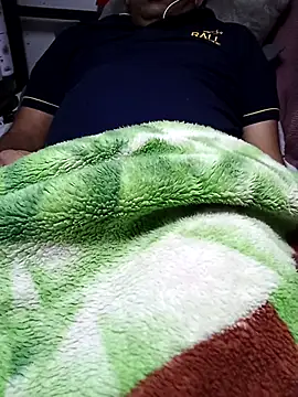 SADDLECOCK Webcam Show