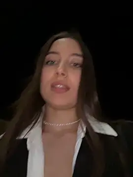 ICrazyOneIRL Live XXX Chat