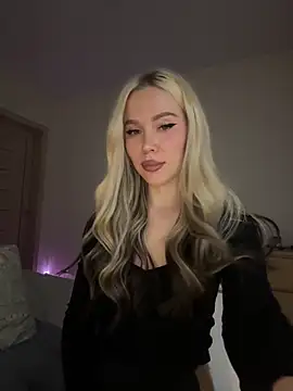 xDinnax Adlı Modelin Web Kamerası Şovu