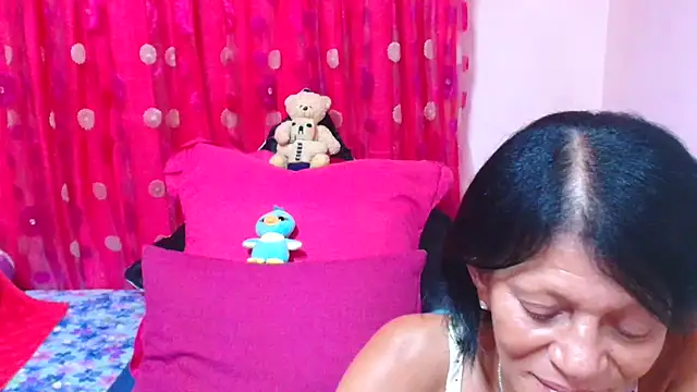 Czat XXX na żywo – SLUTTYROXY