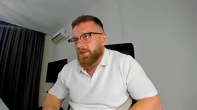 Findom_guy – Naživo XXX chat