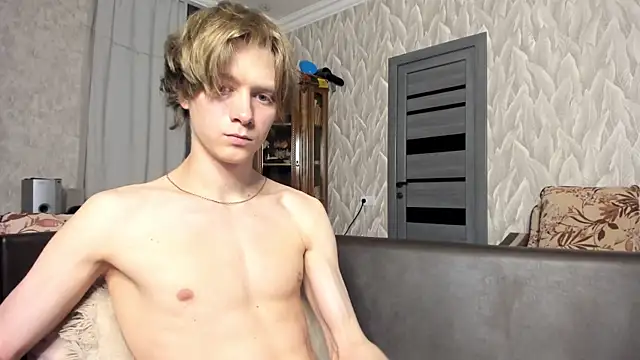 milkiwvy Show in webcam