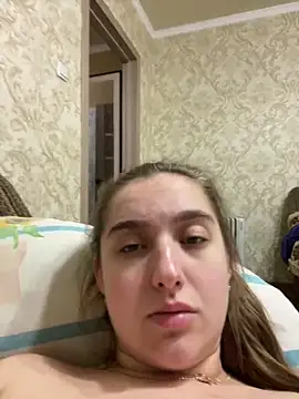 --Lovely-- Webcam show