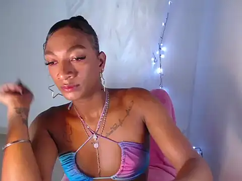 samy_doll webkamerás műsora