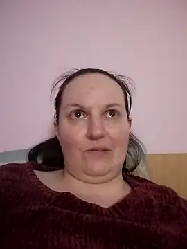Živý XXX chat BustyLadyAlma