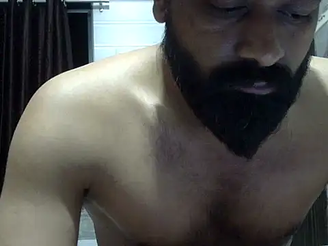 autophile-indian: διαδικτυακό σόου στην κάμερα