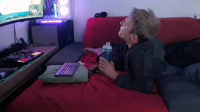 Davidxxx1982のウェブカメラショー