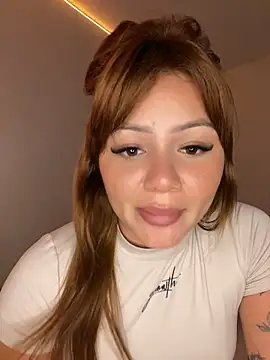 Chat XXX ao vivo de Isisbennett