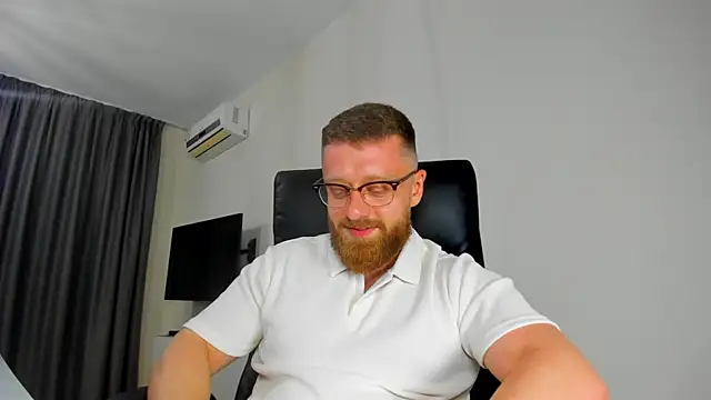 Chat +18 de Findom_guy ao vivo