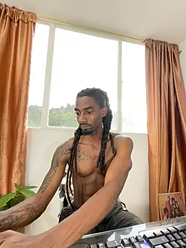 Malkon_Big লাইভ XXX চ্যাট