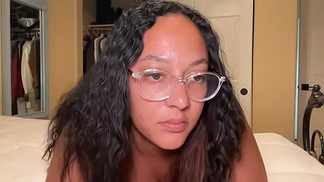 dreamyriri's Webcam Show