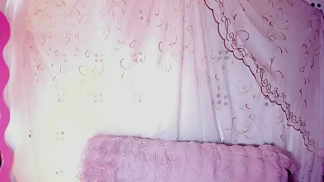 Chat +18 de KuraiBi ao vivo