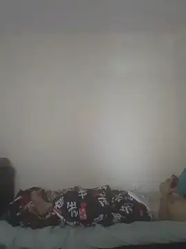 Show modela Arrecho3-0 na web-kameri