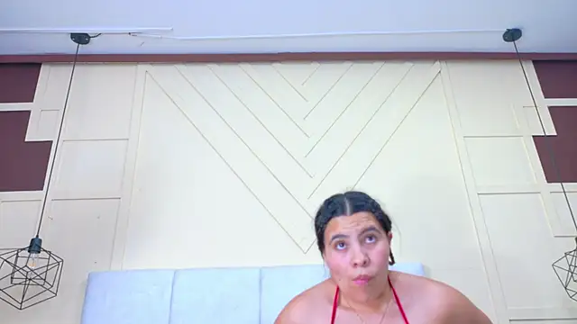XXX chat uživo modela Salome_Moonn