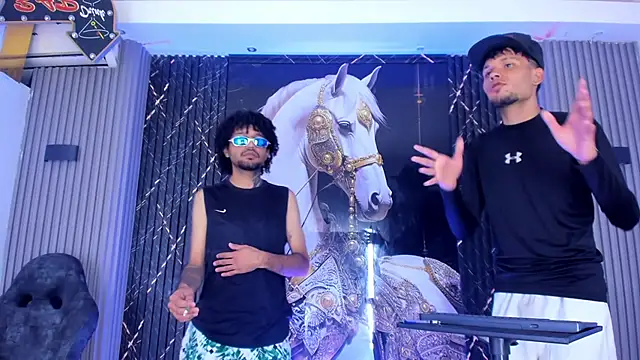 Josh_Hot_Sex 现场XXX聊天