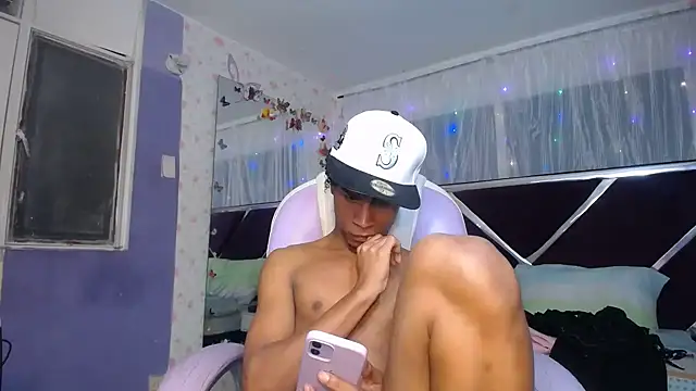 عرض كام Santy_bigcock_01