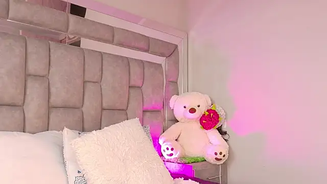 smiling__girl2 Live XXX-Chat