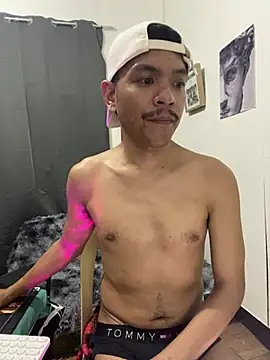 Chatroom XXX en direct de asian_darlingcummersxXx