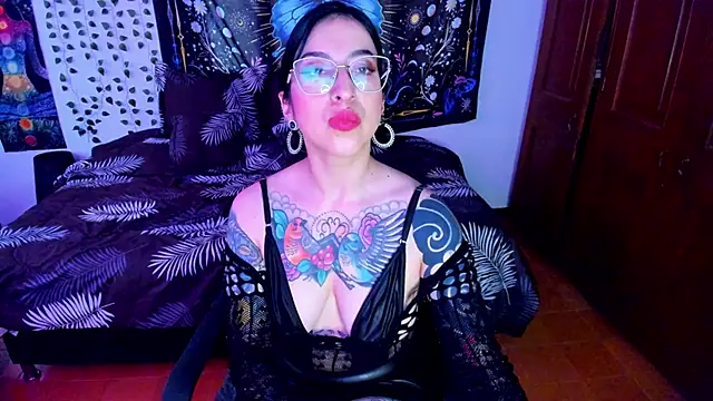 alice_666f 即時 XXX 聊天