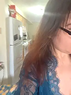 Ashloves_ Adlı Modelin Canlı XXX Sohbeti