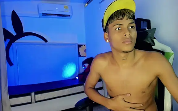 Pokazy przed kamerką – Angel_foxc_