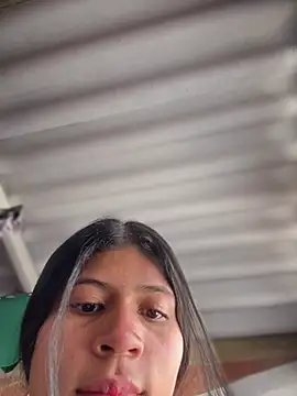 ElahiaMarquez – webcam-show