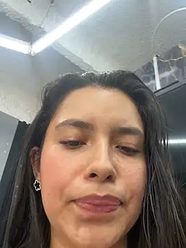 Miss_Bella_Flame লাইভ XXX চ্যাট