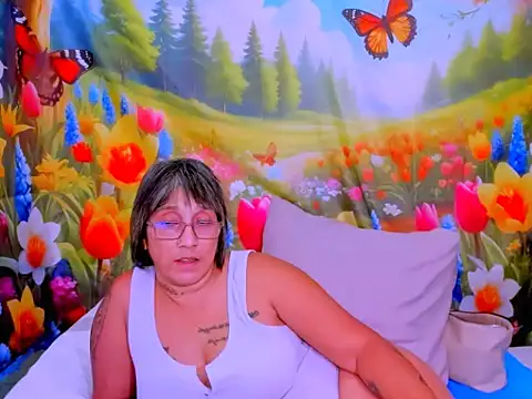 indianroxy: απευθείας συνομιλία ΧΧΧ