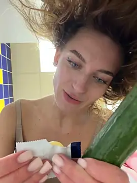 -AngelAri- Live XXX-Chat