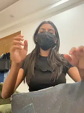 Pokazy przed kamerką – ThyroidLancers