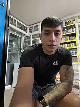 OliverWest04のウェブカメラショー