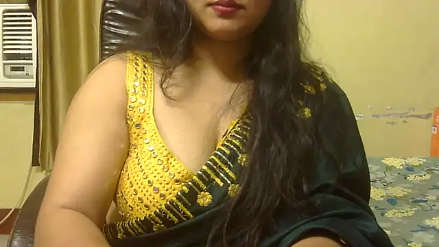 PUCHEJAAN Adlı Modelin Canlı XXX Sohbeti