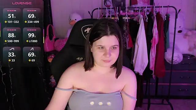 AmyVibess live XXX chat