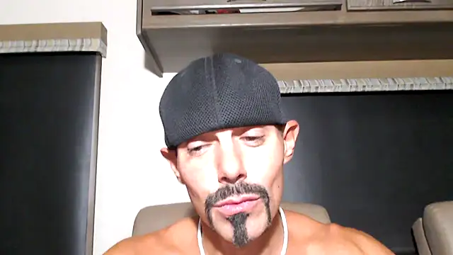 ThickD2C's Webcam Show