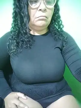 Amarantha25's Live XXX Chat