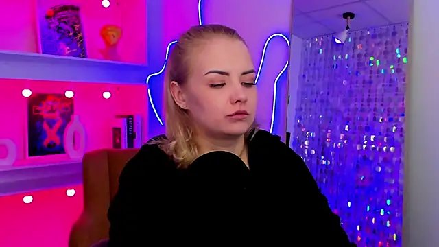 StephanieSweety live XXX chat