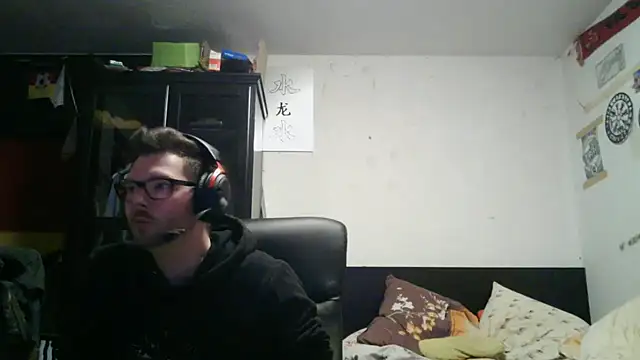 Pokazy przed kamerką – Die-geile-Sau