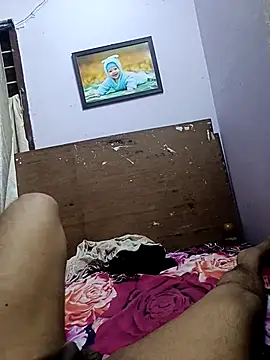 maddy3108 Show in webcam