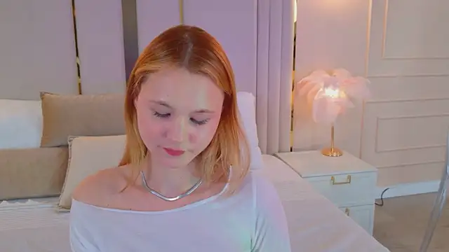 AmeliRoyse: онлайн-секс-чат