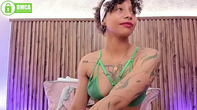 daiana_curly's Live XXX Chat