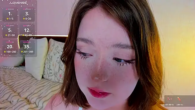 lexxxxxxi Live XXX Chat