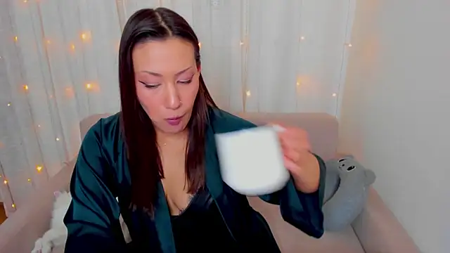 دردشة FieryHeart الجنسية المباشرة