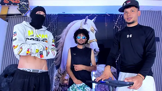 Chat +18 de Josh_Hot_Sex ao vivo