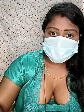 Tamil_Romantic_Saron Live XXX chat